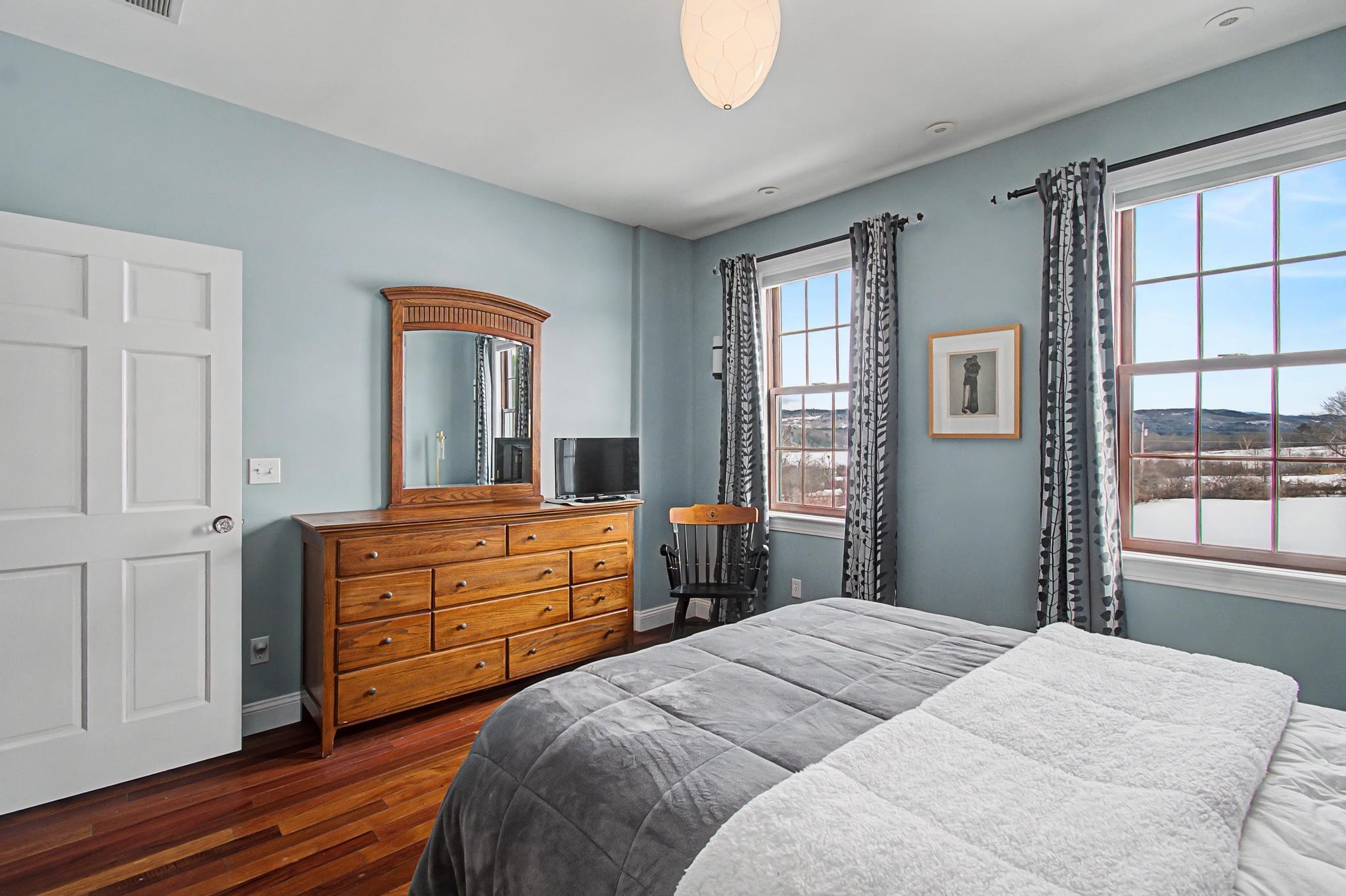 4517 Oak Hill Road Williston, VT 05495 - Photo 41 of 60