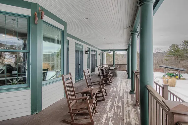 $1,375,000 | 4517 Oak Hill Road, Williston, VT 05495