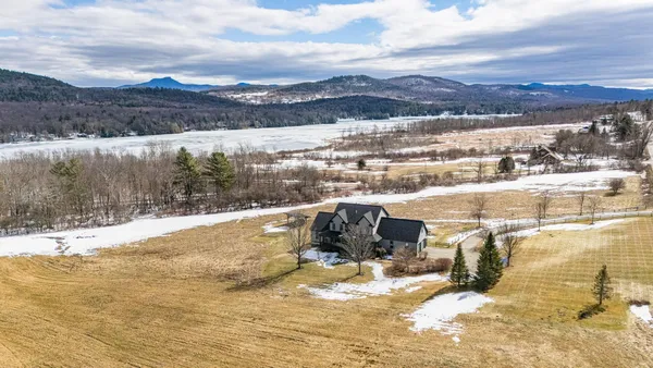 $1,375,000 | 4517 Oak Hill Road, Williston, VT 05495