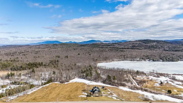 $1,375,000 | 4517 Oak Hill Road, Williston, VT 05495