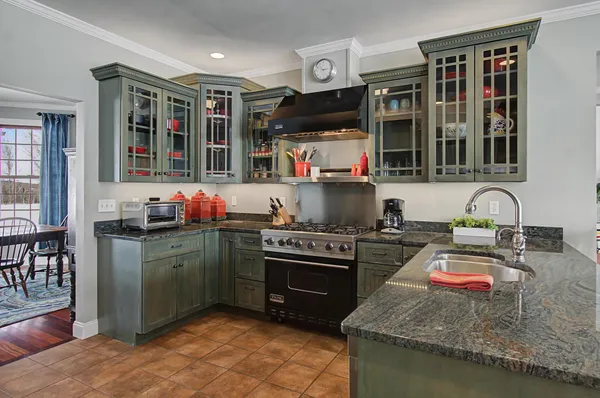 $1,375,000 | 4517 Oak Hill Road, Williston, VT 05495