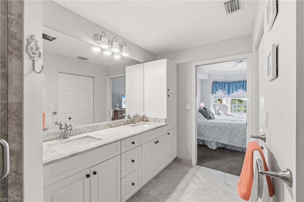 401 Bayfront Place, Unit 3403 Naples, FL 34102 - Photo 17 of 35