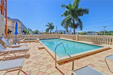 $849,000 | 401 Bayfront Place, Unit 3403, Naples, FL 34102