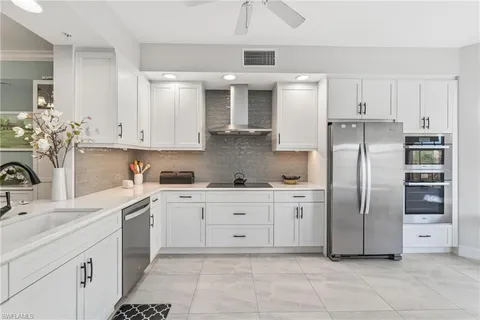 $849,000 | 401 Bayfront Place, Unit 3403, Naples, FL 34102