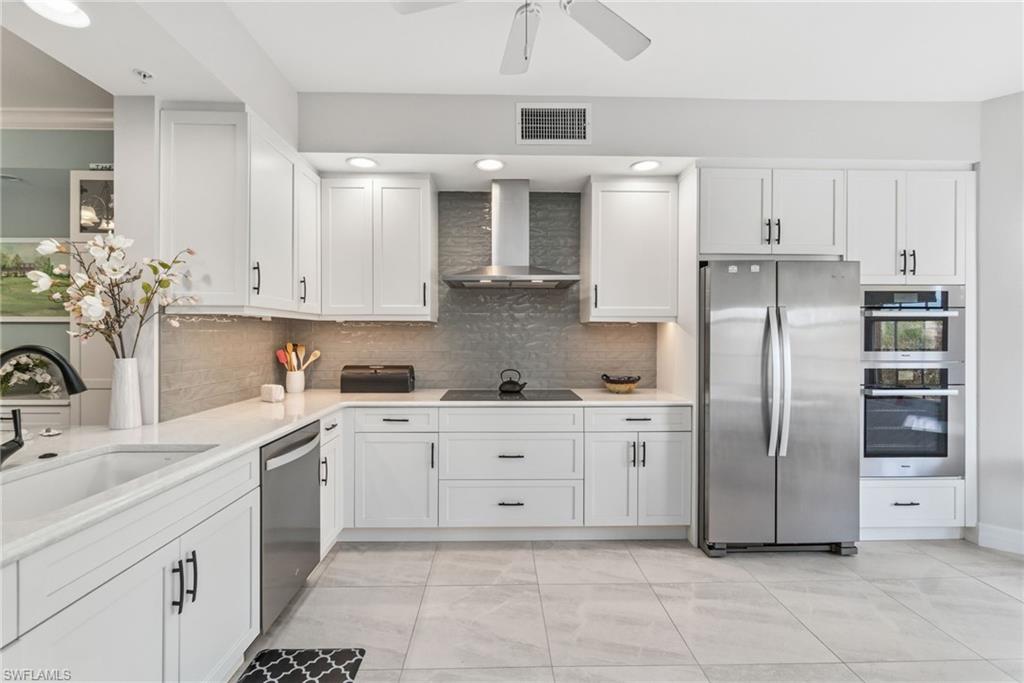 401 Bayfront Place, Unit 3403 Naples, FL 34102 - Photo 10 of 35