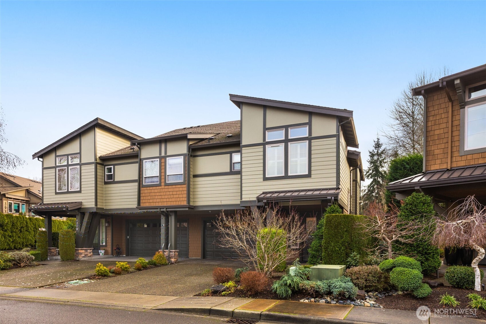 1213 North 41st Place Renton, WA 98056 - Photo 2 of 40