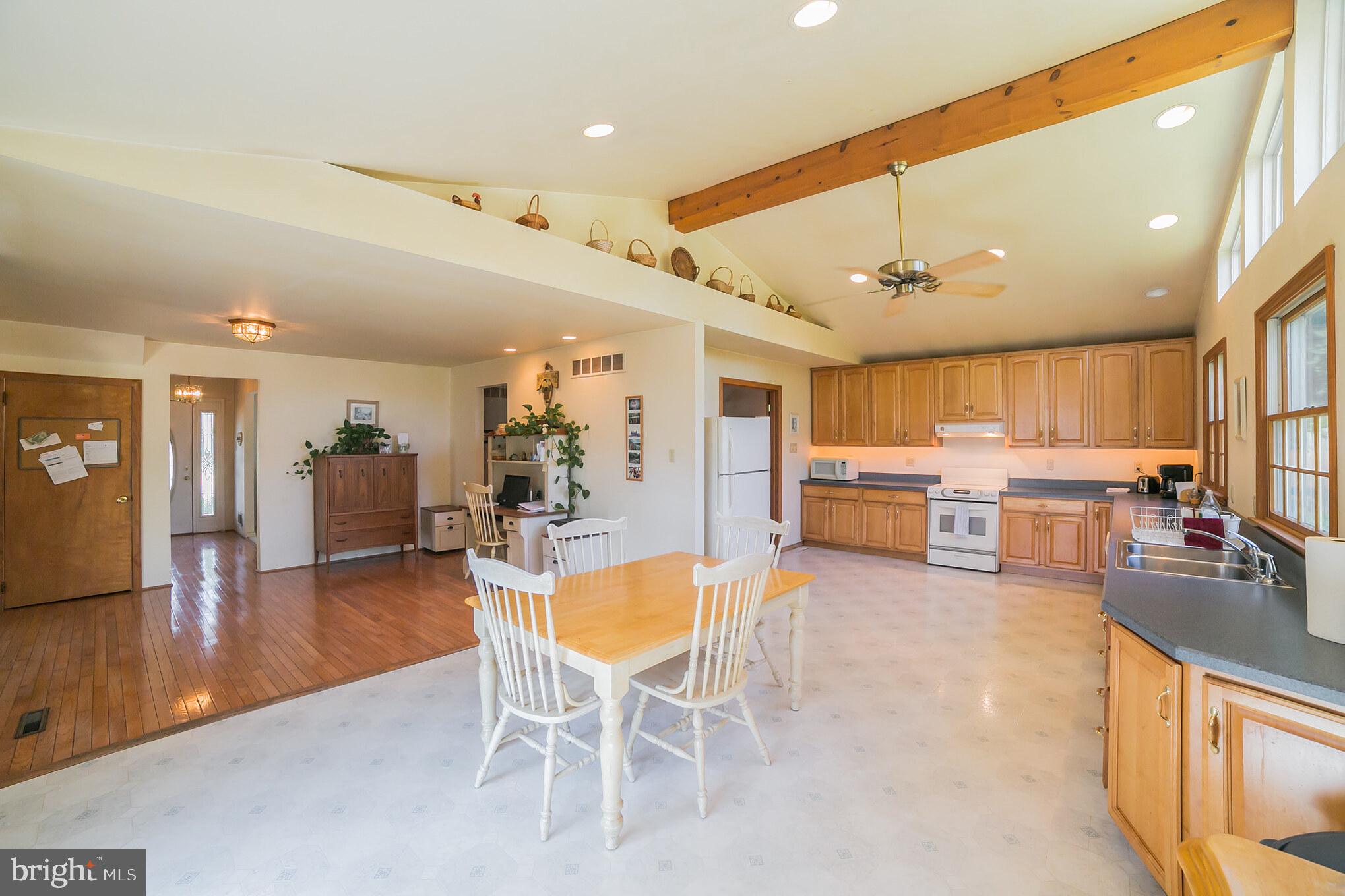 2483 Trewigtown Road Colmar, PA 18915 - Photo 4 of 35 Sunny and bright