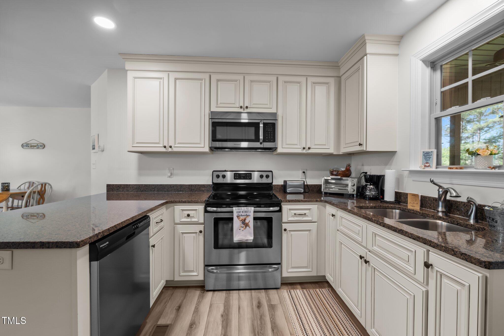 108 Ruff Davis Road Roxboro, NC 27574 - Photo 10 of 28 KitchenView2
