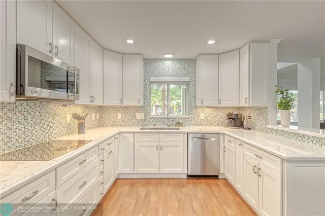 $9,995 | 1984 Sailfish Place, Lauderdale-by-the-Sea, FL 33062