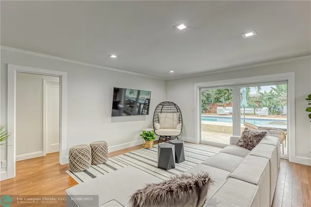 $9,995 | 1984 Sailfish Place, Lauderdale-by-the-Sea, FL 33062