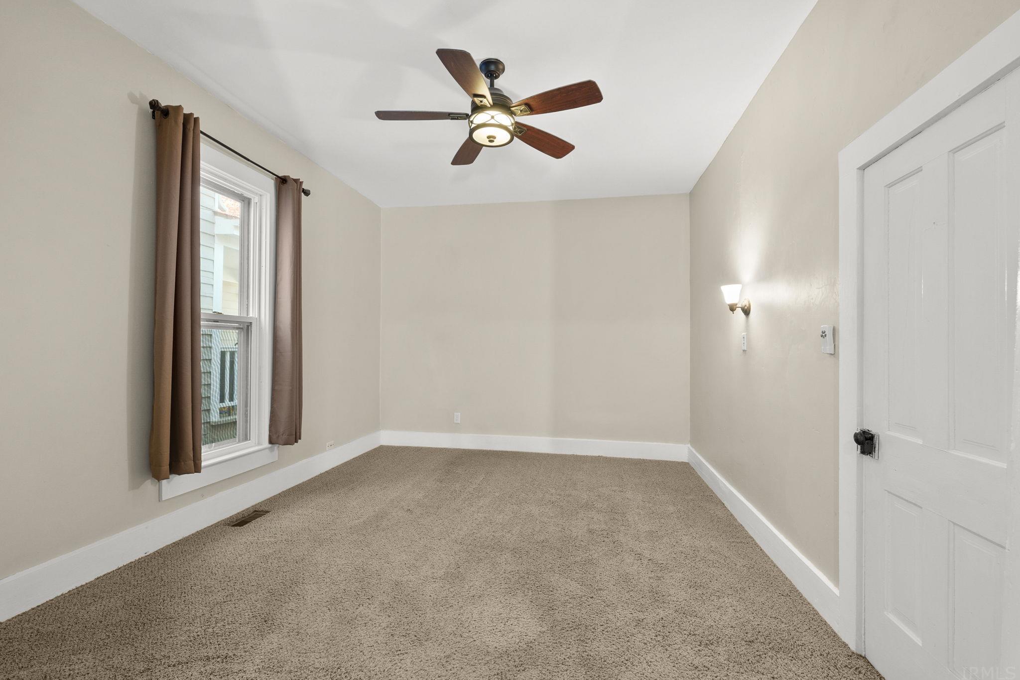 960 Cherry Street Huntington, IN 46750 - Photo 12 of 36