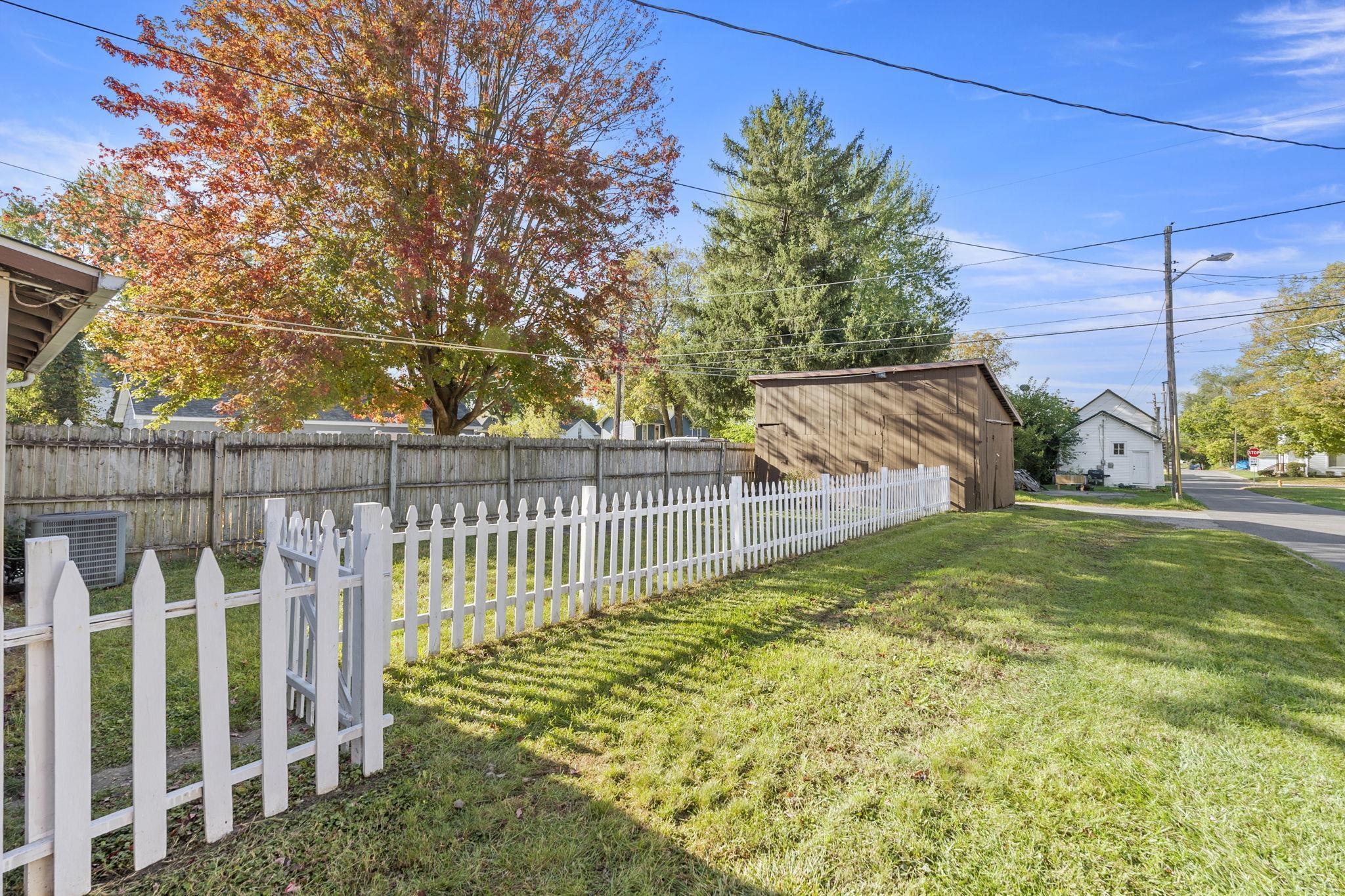 960 Cherry Street Huntington, IN 46750 - Photo 34 of 36