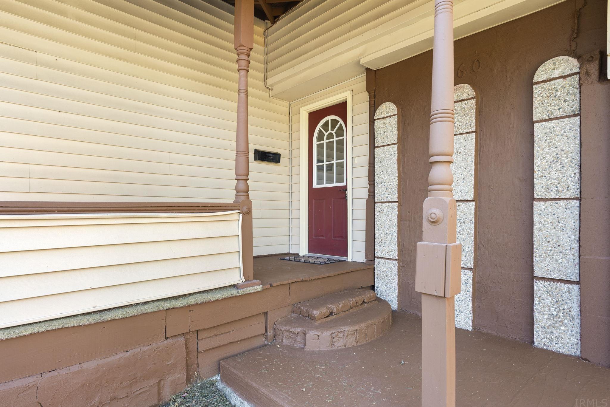 960 Cherry Street Huntington, IN 46750 - Photo 4 of 36