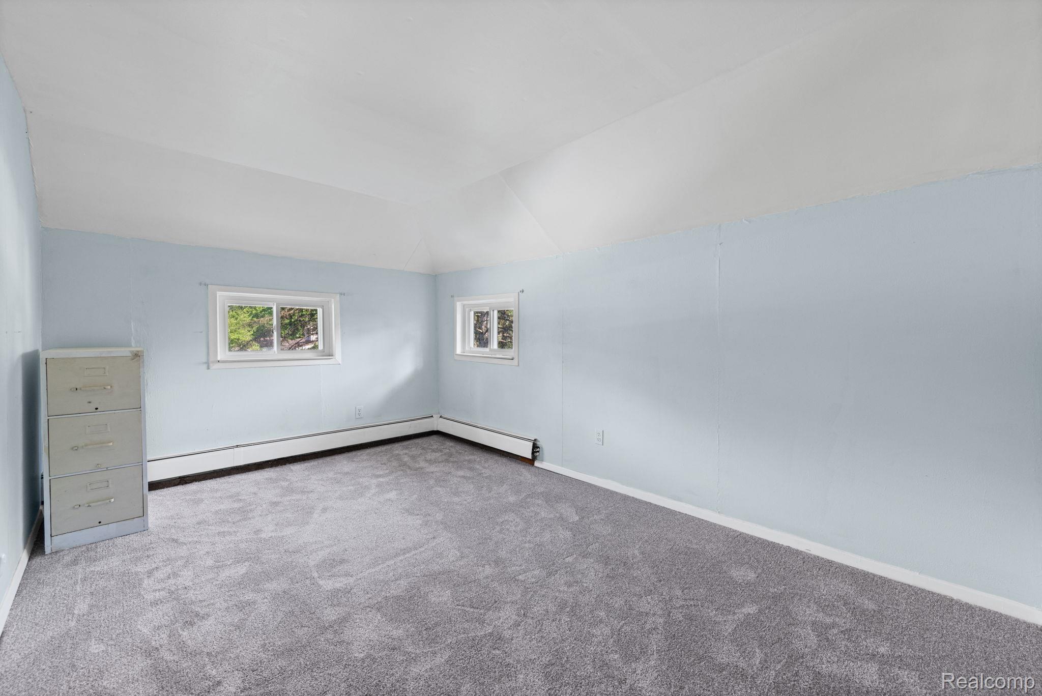 7993 Church Road Grosse Ile, MI 48138 - Photo 15 of 37 15-web-or-mls-7993-church-rd.jpg