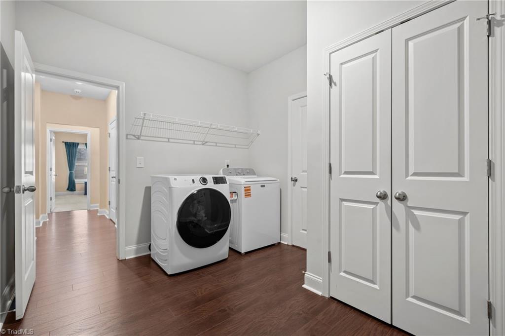 5619 Glad Acres Road Pfafftown, NC 27040 - Photo 30 of 45 Laundry room