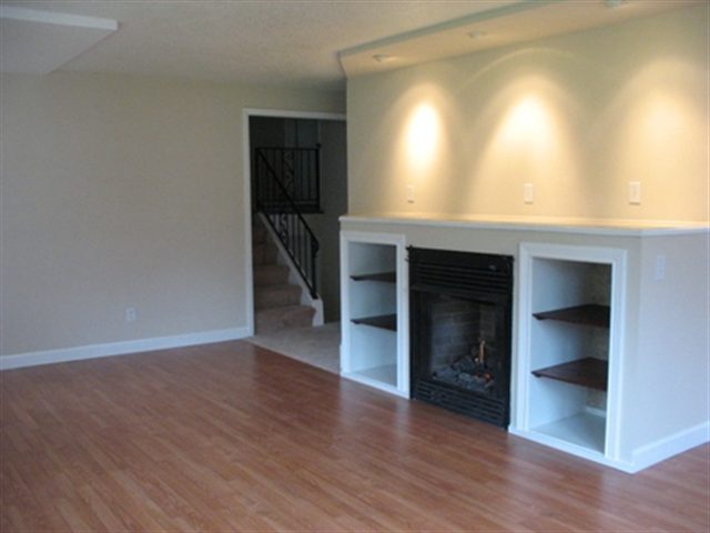 3907 North Millbrook Road Peoria, IL 61615 - Photo 2 of 9