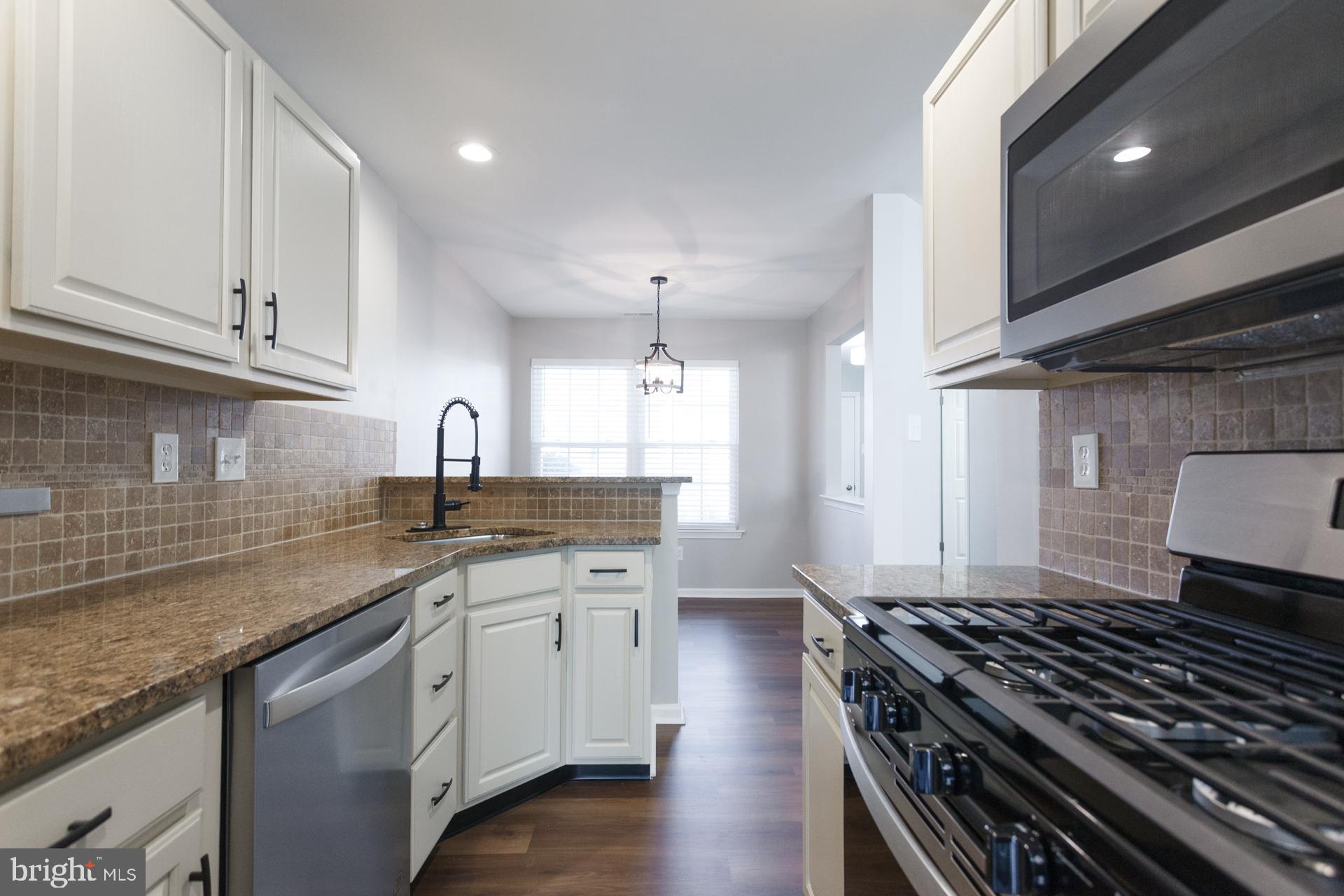 2005 Waterford Road, Unit 79 Yardley, PA 19067 - Photo 2 of 33 Gallery Image 2