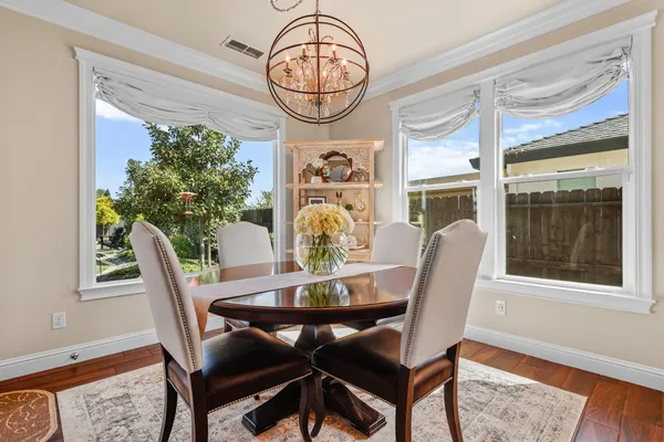 $725,000 | 180 Trek Lane, Redding, CA 96003