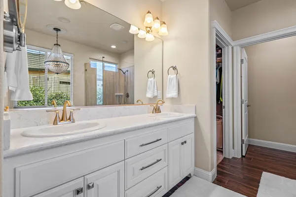 $725,000 | 180 Trek Lane, Redding, CA 96003