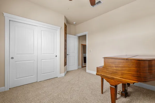 $725,000 | 180 Trek Lane, Redding, CA 96003