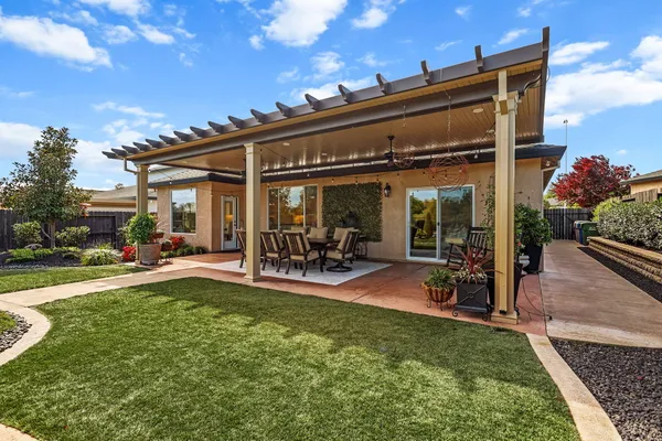 $725,000 | 180 Trek Lane, Redding, CA 96003