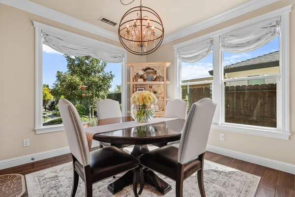 $725,000 | 180 Trek Lane, Redding, CA 96003