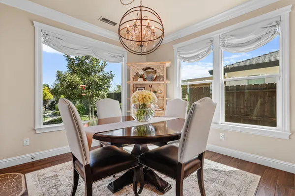 $725,000 | 180 Trek Lane, Redding, CA 96003