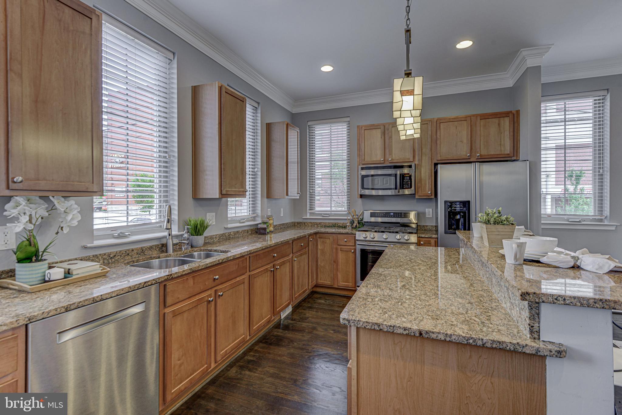 1016 South Conkling Street, Unit A Baltimore, MD 21224 - Photo 24 of 50 Kitchen