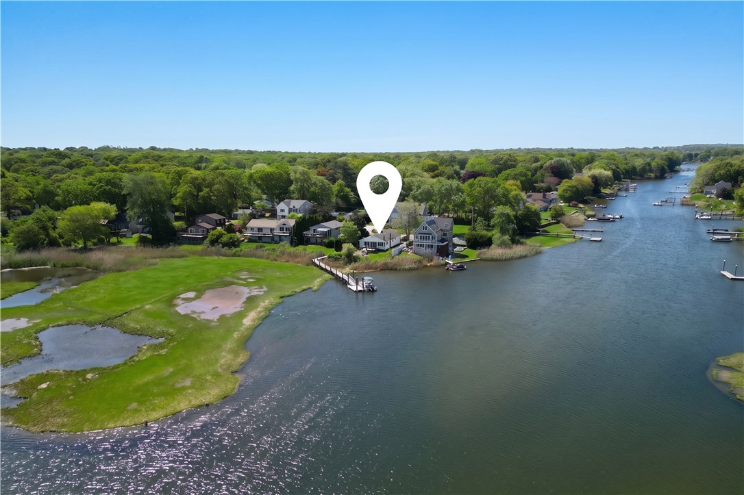 151 Conanicus Road Narragansett, RI 02882 - Photo 6 of 20