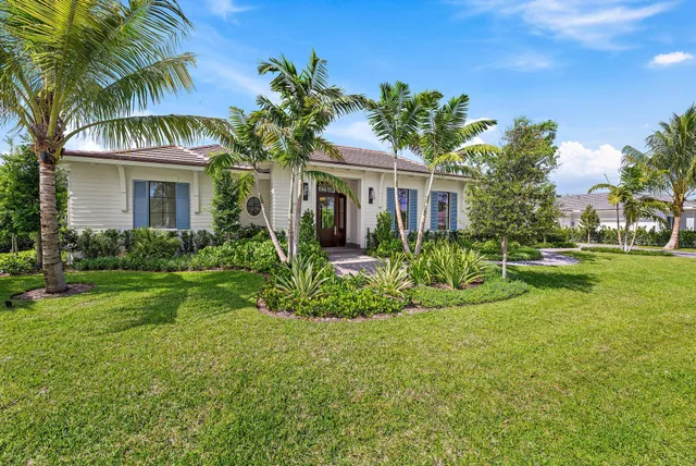 a view of a garden with a fountain