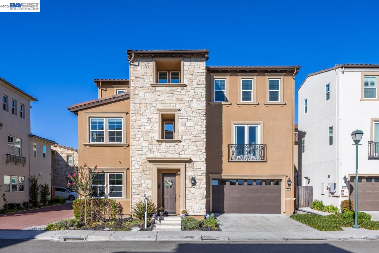 627 Thyme Way San Ramon, CA 94582 - Photo 1 of 49 Gallery Image 1