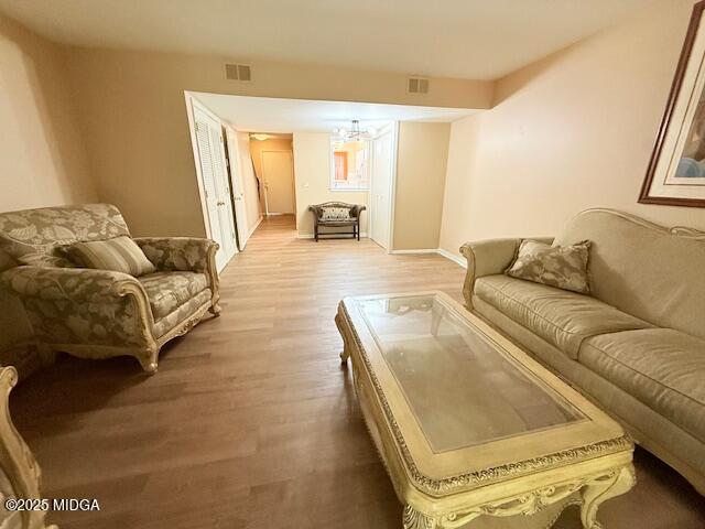 812 Willow Creek Drive Macon, GA 31204 - Photo 11 of 24 willowlivfoyer