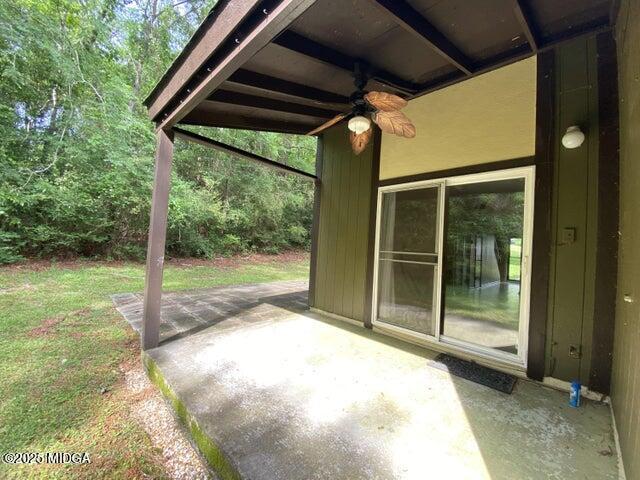 812 Willow Creek Drive Macon, GA 31204 - Photo 18 of 24 willowpatio2