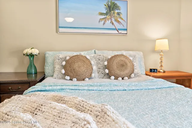 $349,999 | 737 Palm Springs Circle, Indian Harbour Beach, FL 32937