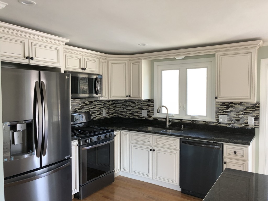 16 Fottler Road Hingham, MA 02043 - Photo 7 of 30 Gallery Image 7