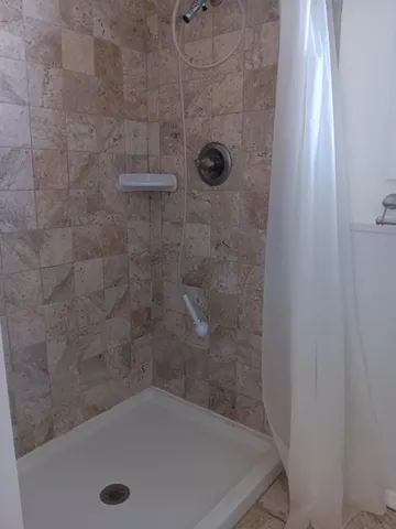 $259,000 | 8004 Southeast Saratoga Drive, Hobe Sound, FL 33455