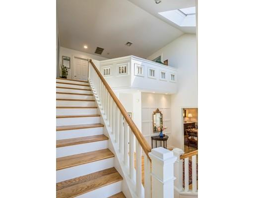 4 Monroe Road Marblehead, MA 01945 - Photo 10 of 37