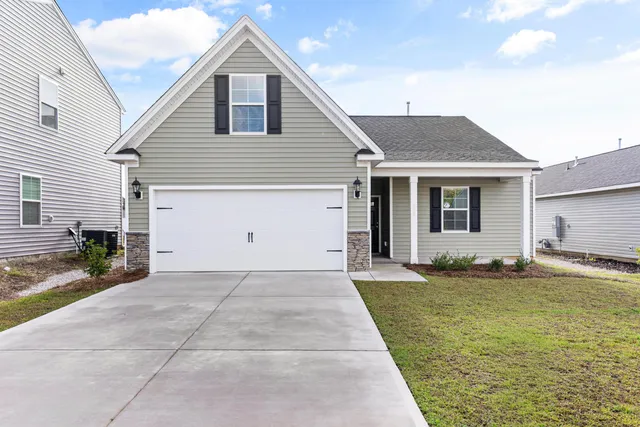 $273,900 | 170 Willow Bay Drive, Orangeburg, SC 29118