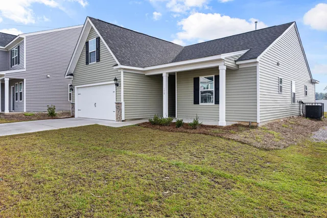 $273,900 | 170 Willow Bay Drive, Orangeburg, SC 29118