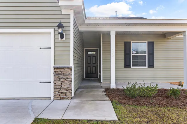 $273,900 | 170 Willow Bay Drive, Orangeburg, SC 29118
