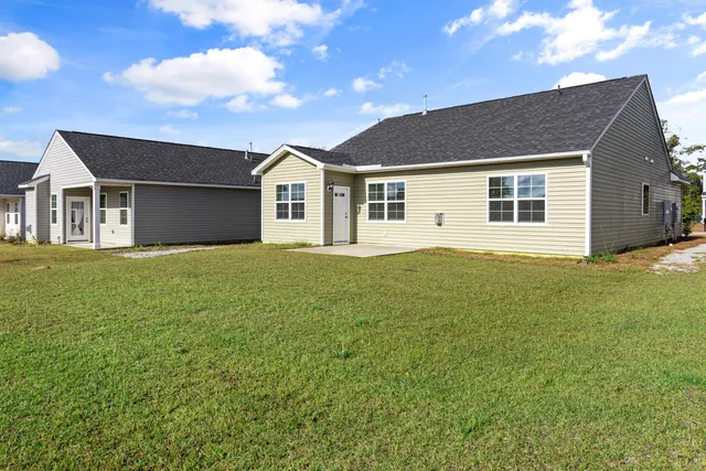 $273,900 | 170 Willow Bay Drive, Orangeburg, SC 29118