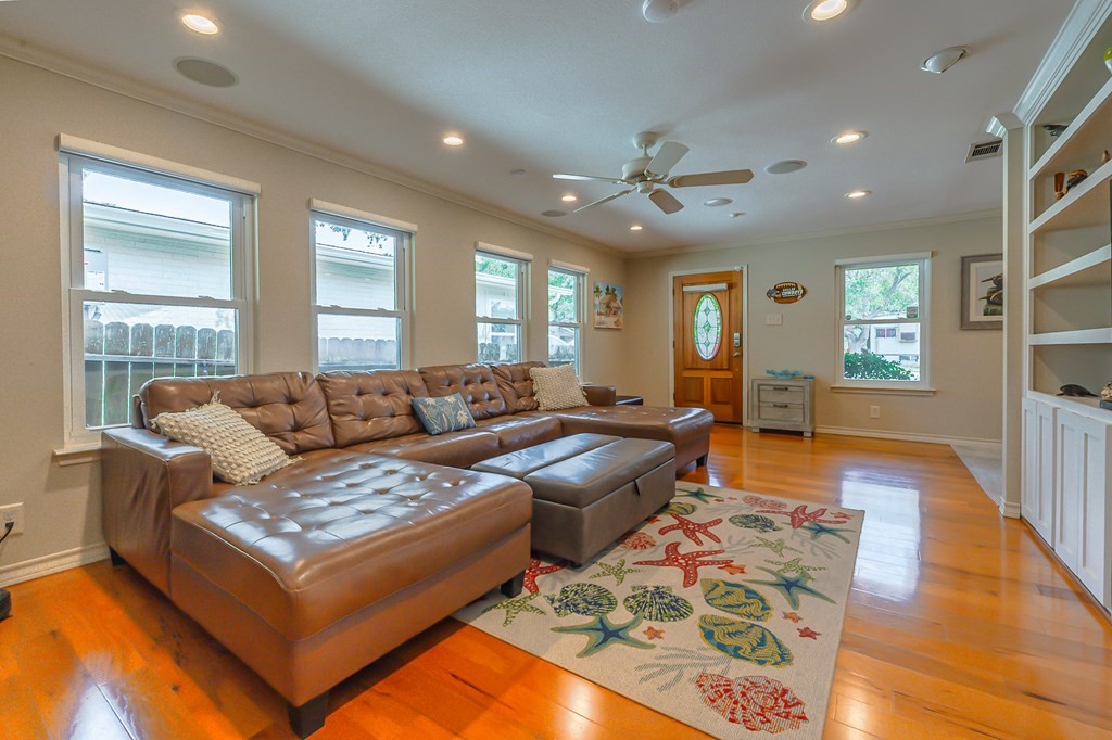 9 Sandra Drive Fulton, TX 78382 - Photo 6 of 35 a living room with furniture and a rug