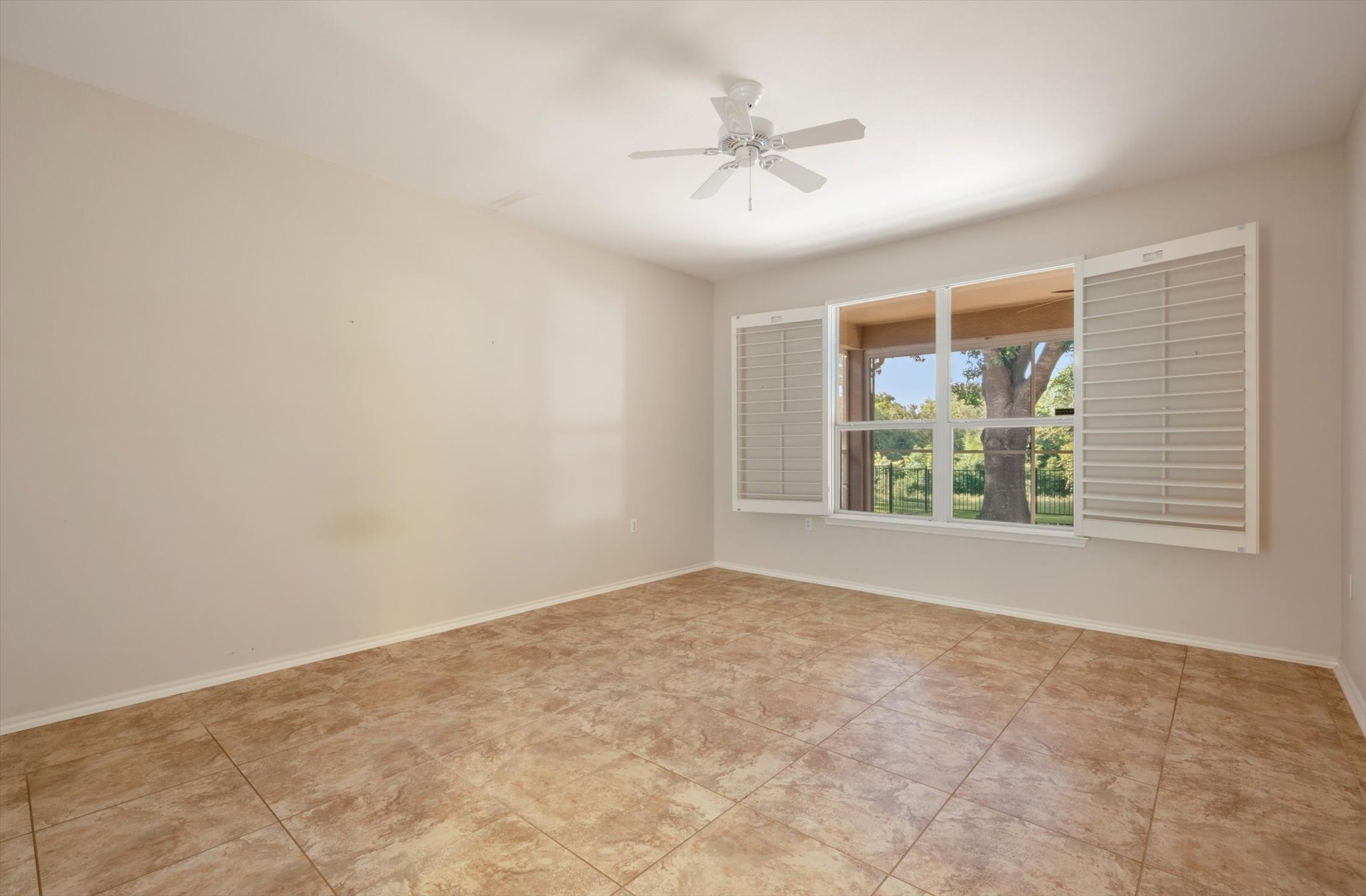 126 Trail Rider Way Georgetown, TX 78633 - Photo 16 of 30 a view of an empty room with a window