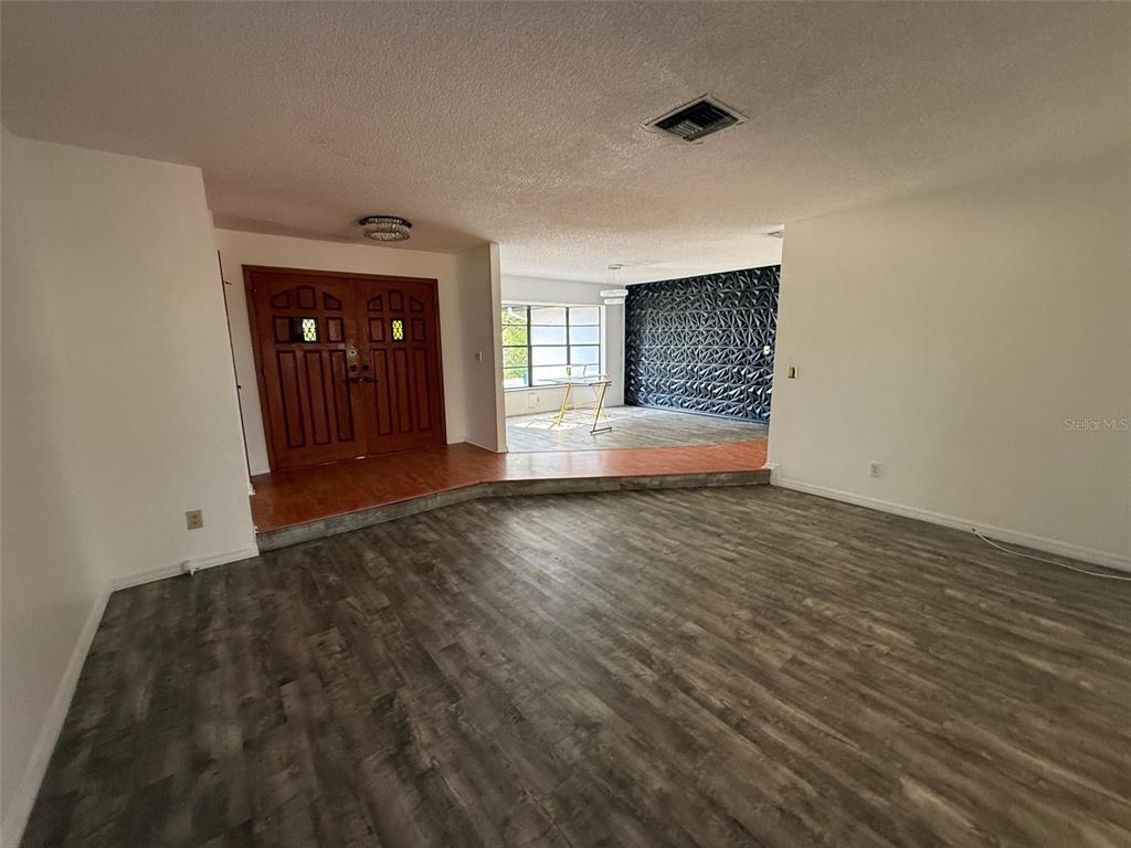 5312 Suwannee Road Weeki Wachee, FL 34607 - Photo 8 of 20