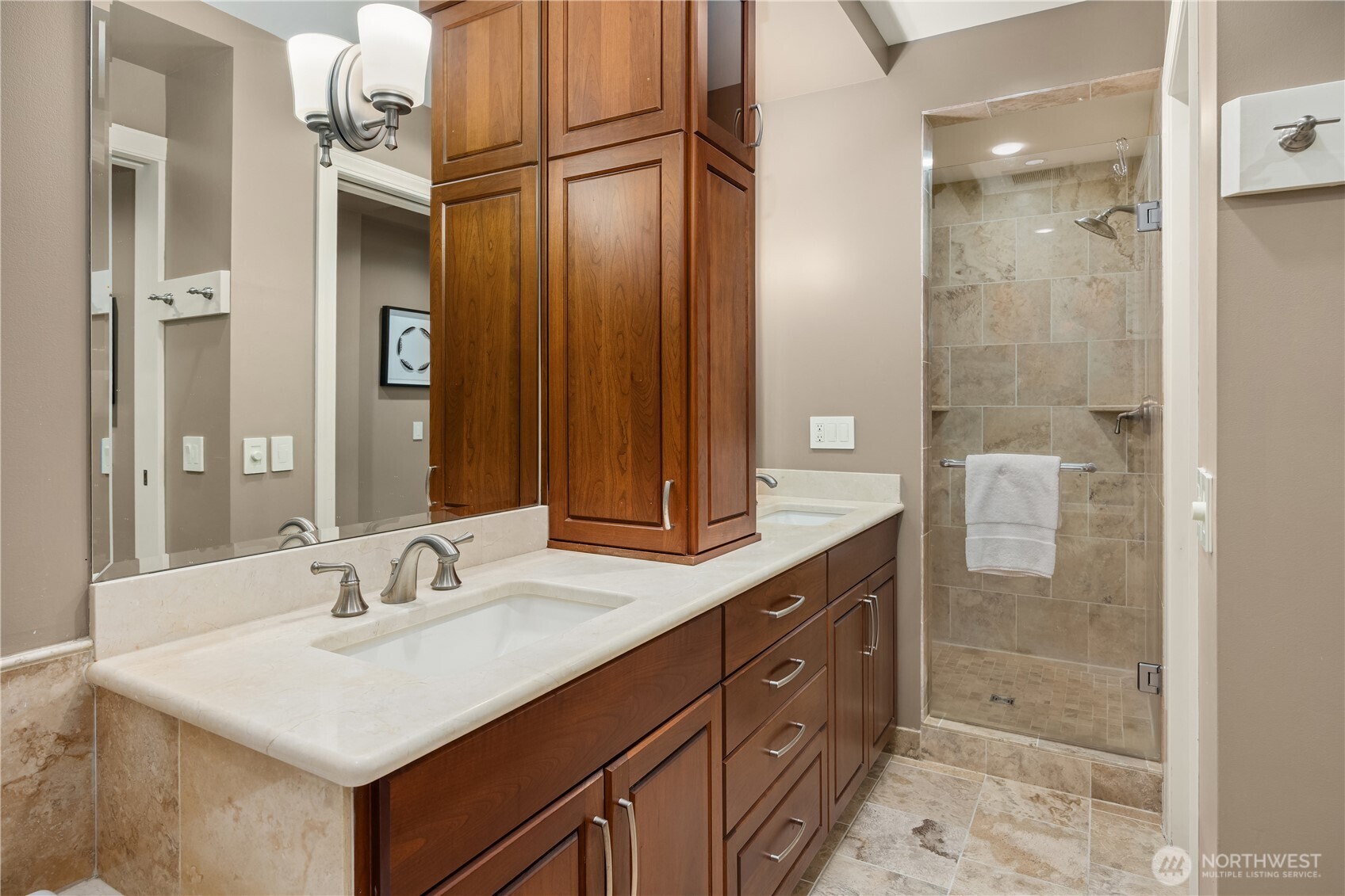 1185 Broadway East, Unit 5 Seattle, WA 98102 - Photo 30 of 37