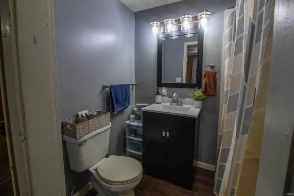 $69,900 | 401 George Street, Winchester, IN 47394