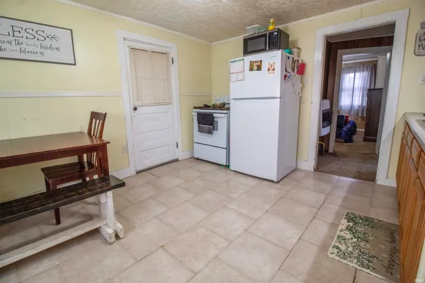 $69,900 | 401 George Street, Winchester, IN 47394