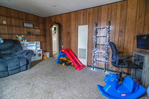 $69,900 | 401 George Street, Winchester, IN 47394