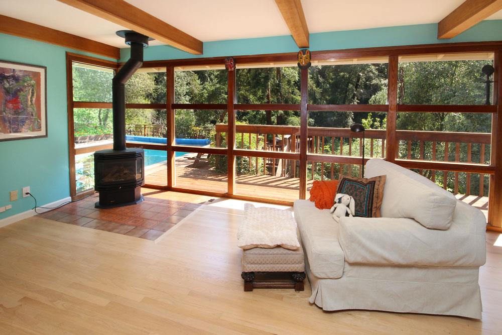 1 Oak Road Santa Cruz, CA 95060 - Photo 20 of 25 a living room with furniture and a large window