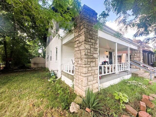 460 East Madison Avenue Springfield, OH 45503 - Photo 2 of 22 Side